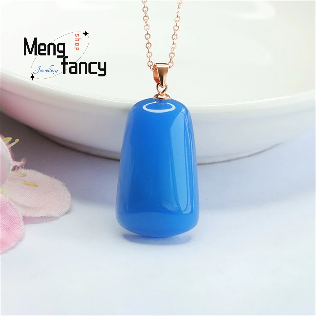 

Natural S925 Silver Inlaid Blue Agate Chalcedony Wushi Brand Necklace Simple Elegant Personalized Fashion Women Luxury Jewelry