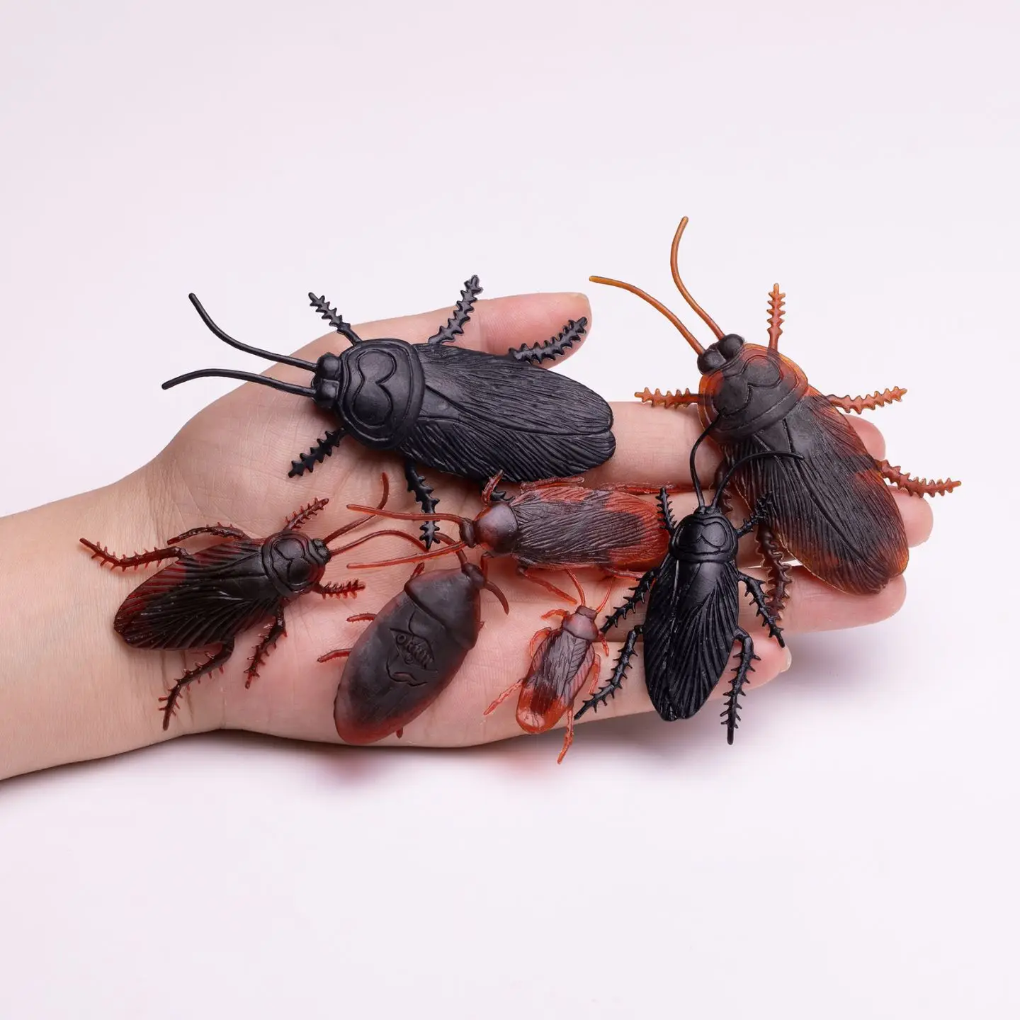 Simulation Cockroach Tricks Funny Disgusting Scary Toy Prank Props Funny Fake Roaches Scary Insects Plastic Funny Pranks 10pc