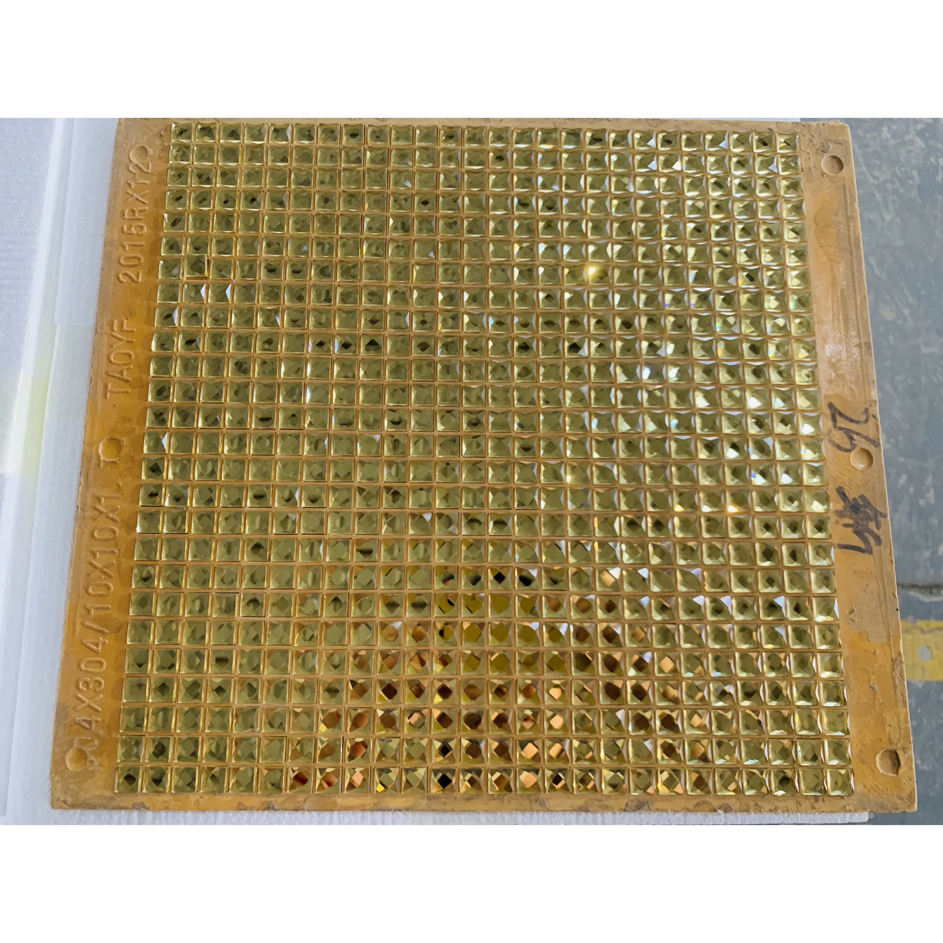 

9Faced gold mirror glass mosaic tile