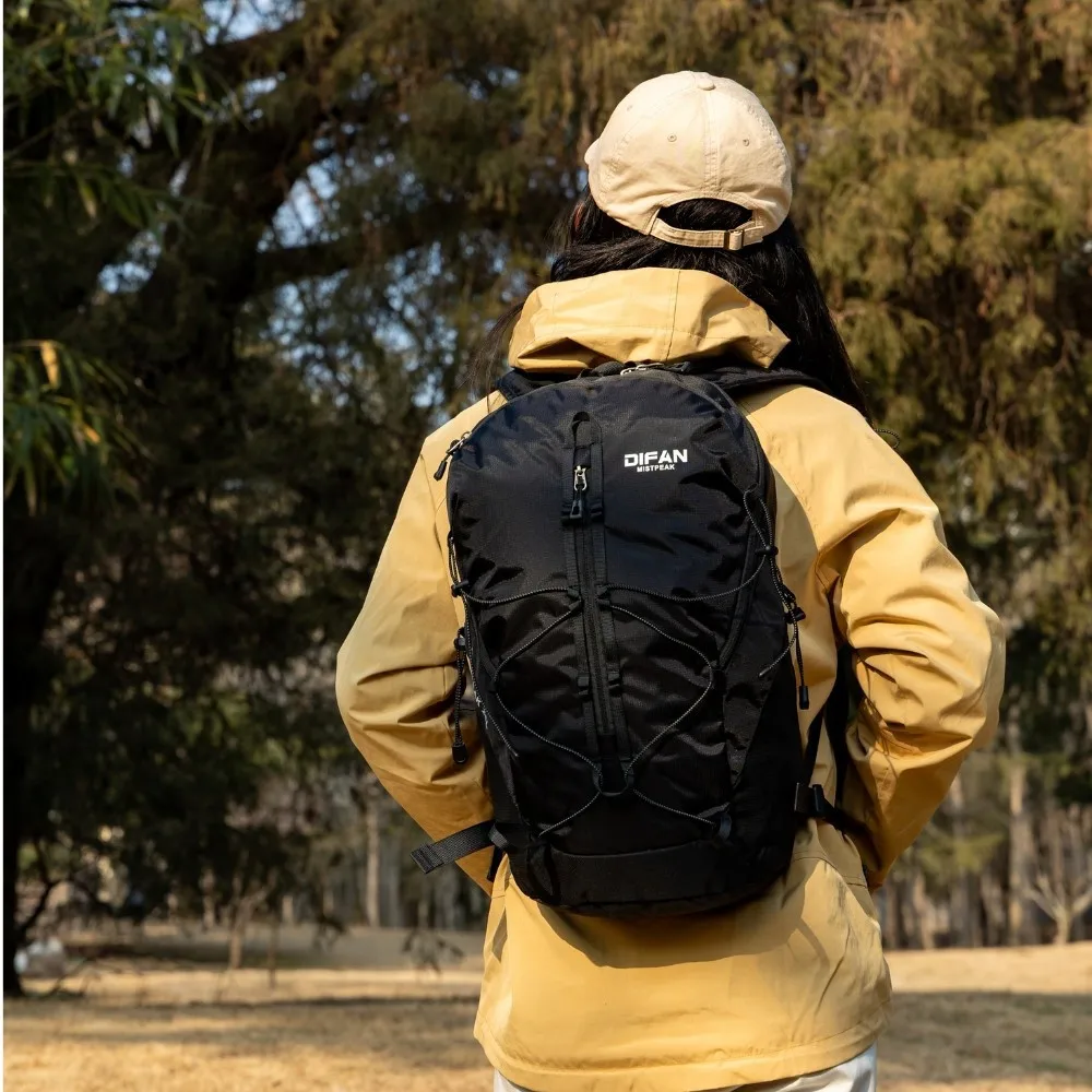 26L Drawstring Backpack Large Capacity Hiking Daypack with Bungee Cord for Outdoor Travel Climbing