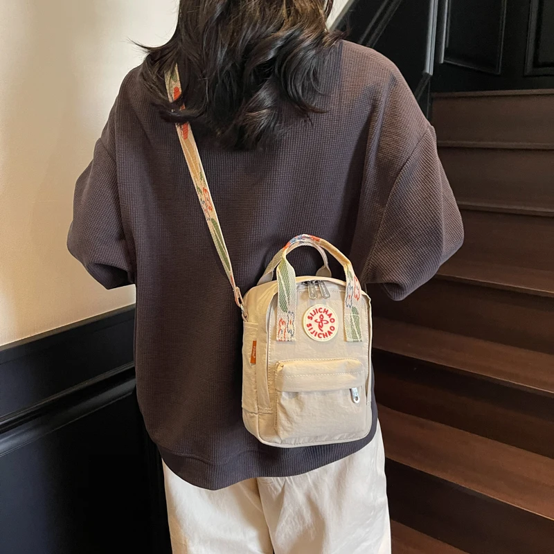 

Women Leather Messenger Bag, Shoulder Handbag With Adjustable Chain, Luxury Crossbody In Classic Style