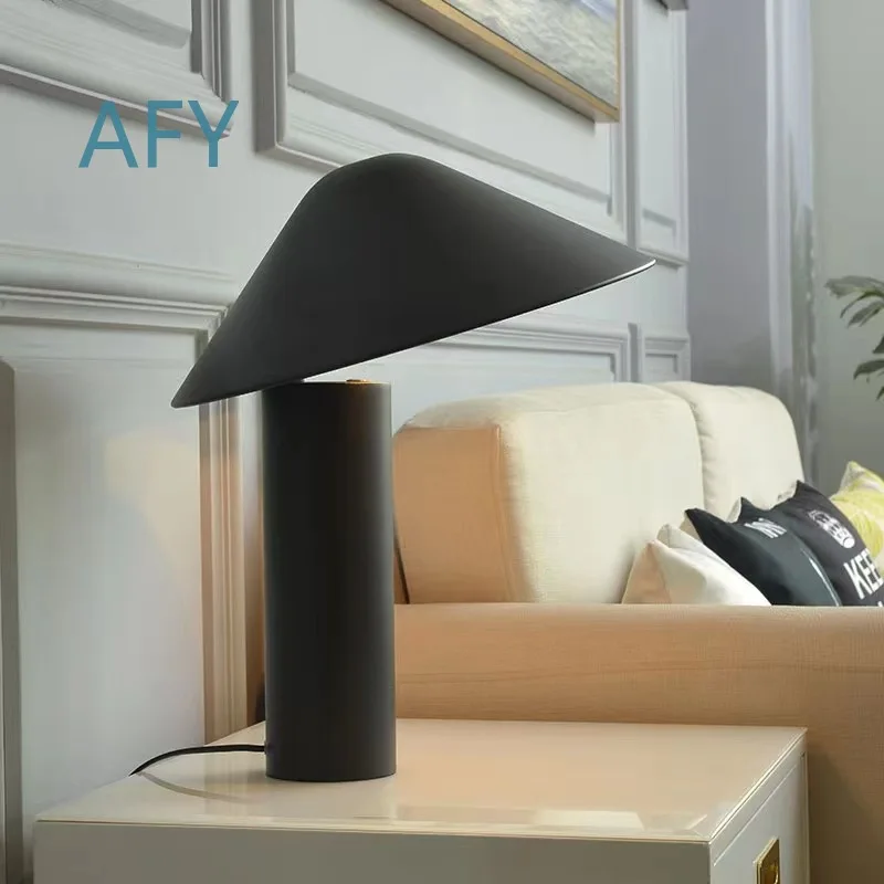 Nordic Modern Minimalist Creative Dharma Table Lamp for E27 Bulb for Bedroom Bedside Desk Study Office Hotel Decor Lighting