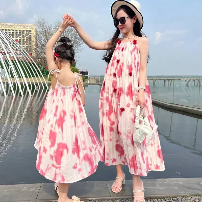 Fashion Beach Mother and Daughter Equal Dress Holiday Mom Baby Girls Matching Clothes 2023 Vacation Look Women Summer Dresses