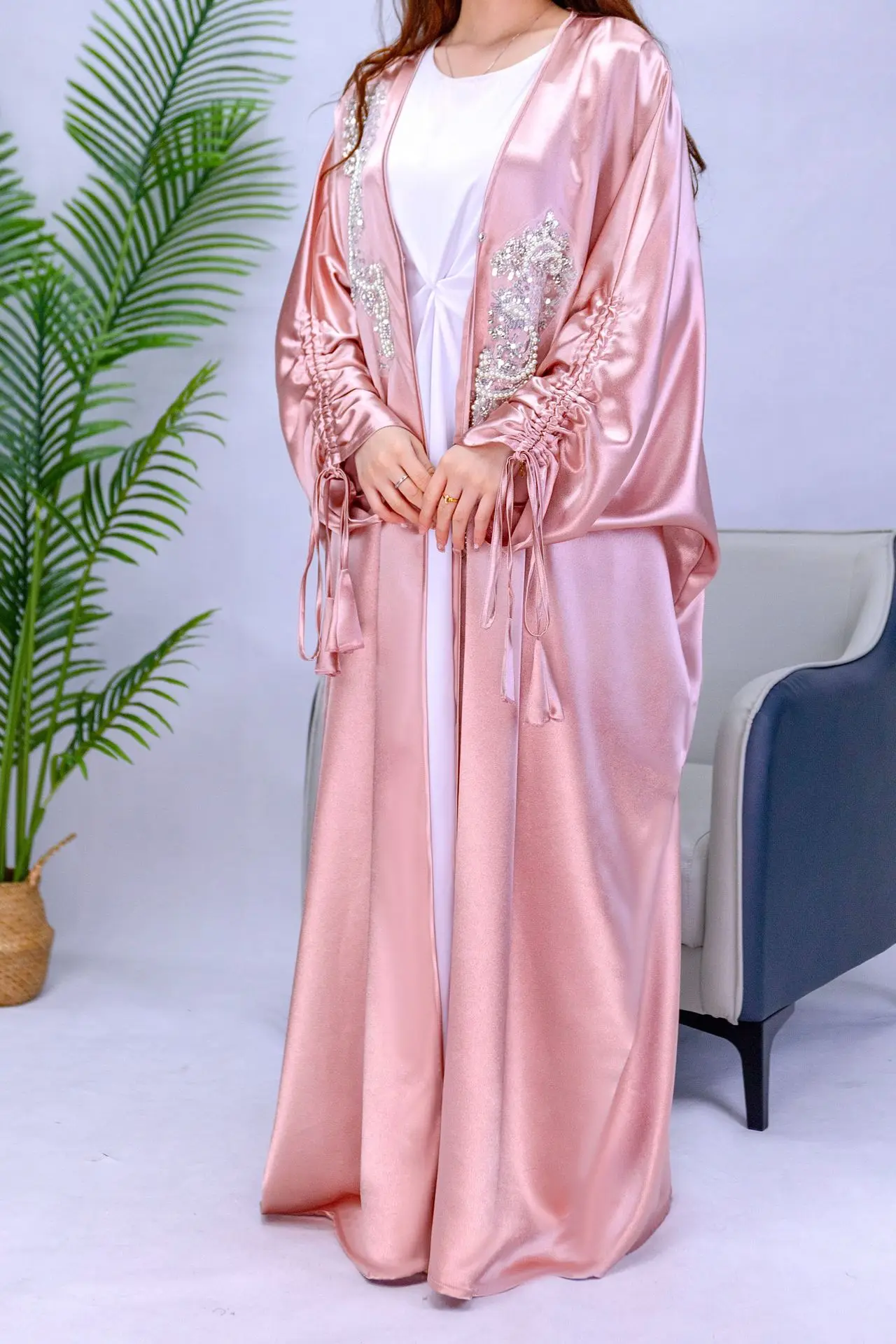 

Satin Open Abaya Beads Kimono Muslim Dress Plain Abayas for Women Dubai Luxury Turkey Party Kaftan Robe Ramadan Islamic Clothes