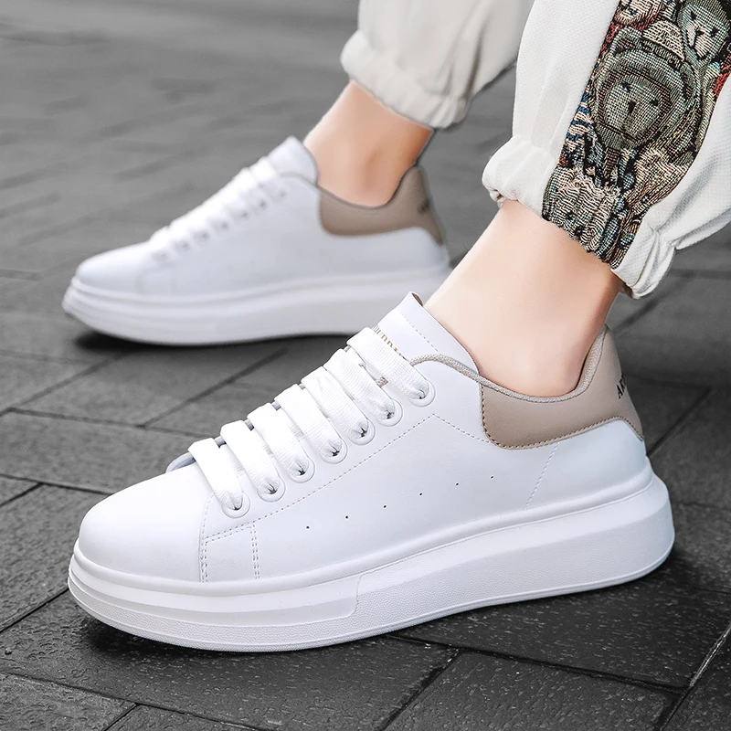 

New Men's Outdoor Sports Canvas Shoes – Lightweight & Comfortable Design with Thick Sole for Cushioning & Support. Ideal for Hik