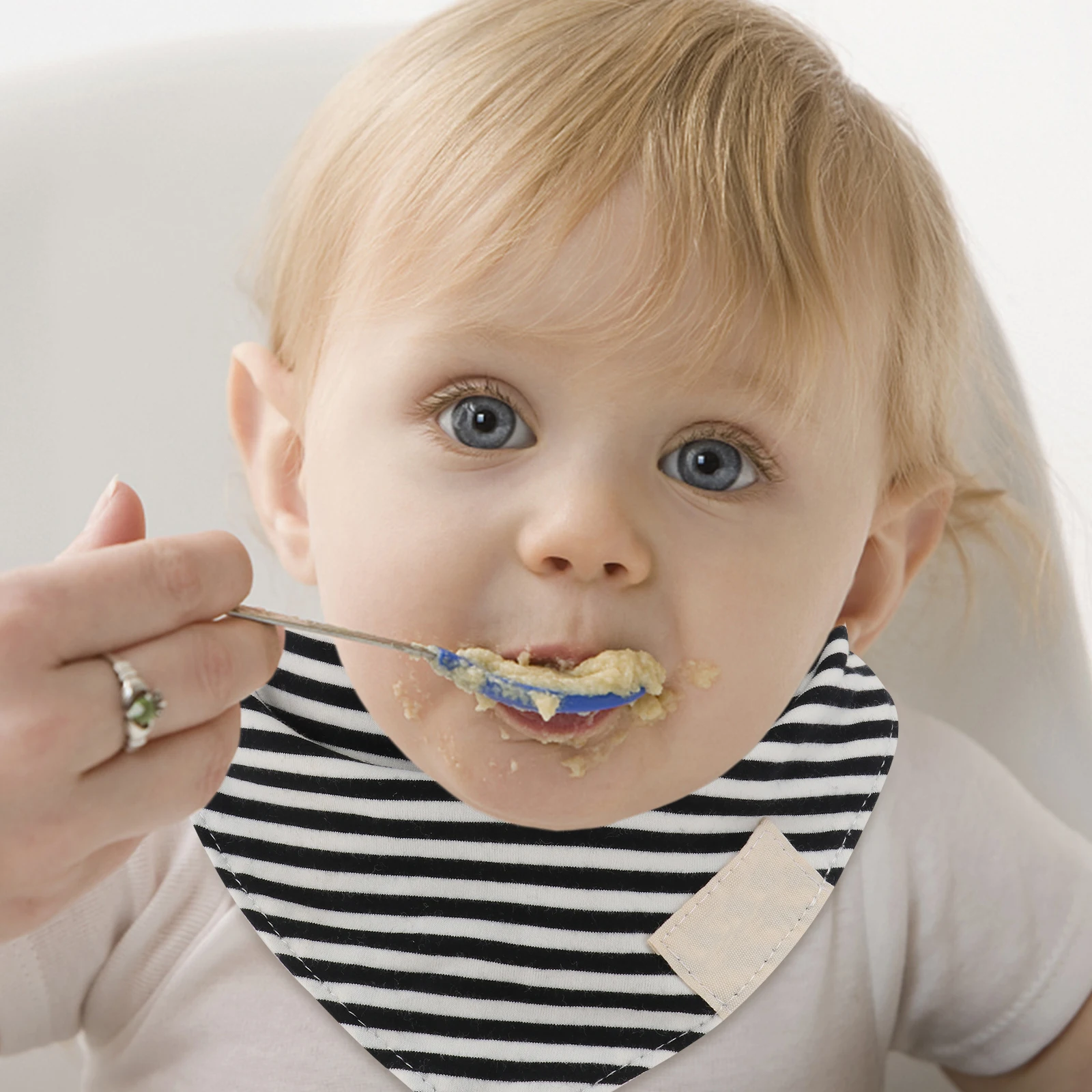 

3pcs Bibs Cotton Drool Saliva Towel Waterproof Triangle Scarf Infant Feeding Accessories Waterproof Bib Portable