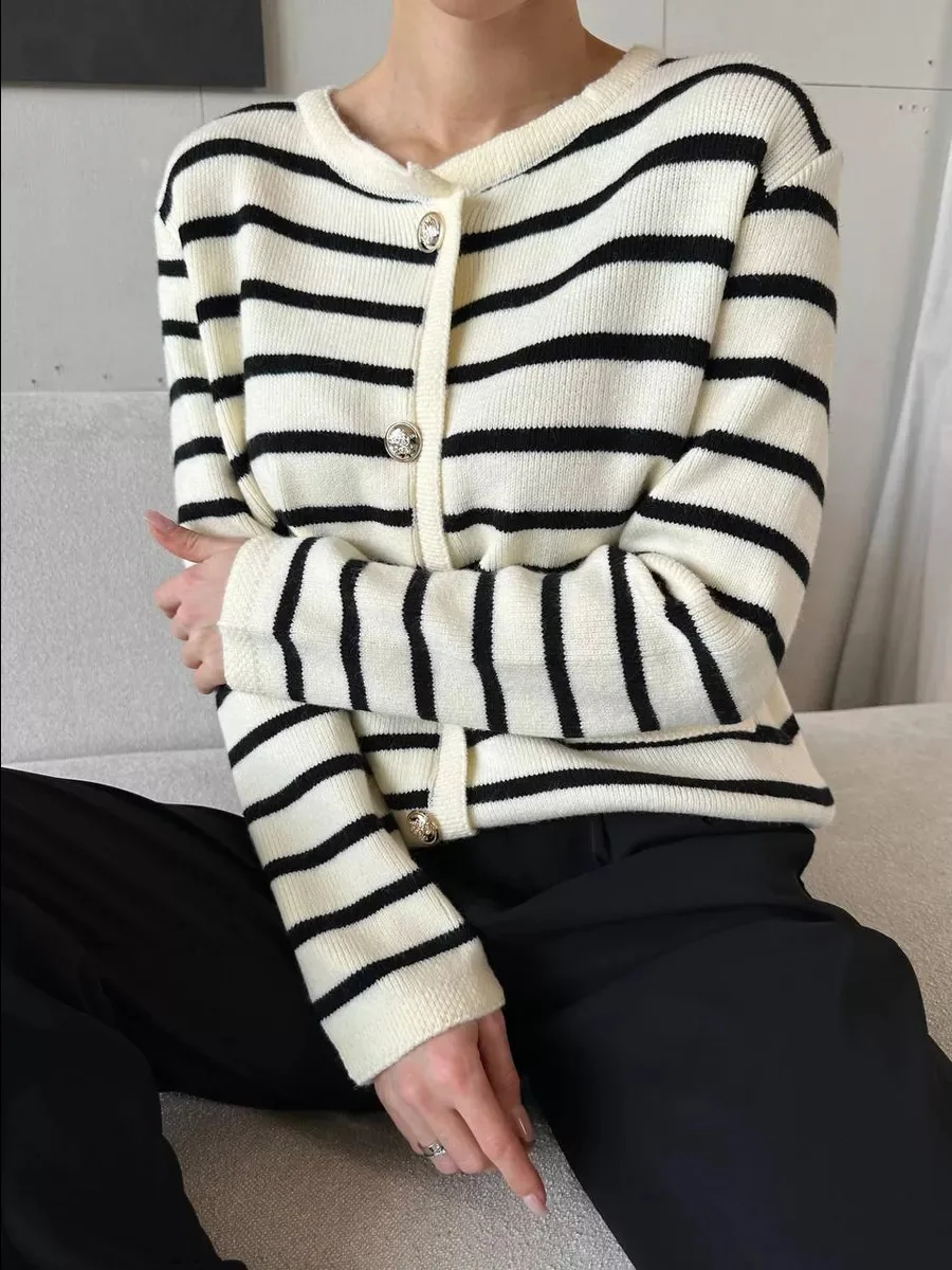 Women Cardigan Sweaters Coats Vintage Striped Jackets Round Neck Short Coat Jumpers Y2k Streetwear Elegant Knit Autumn Winter