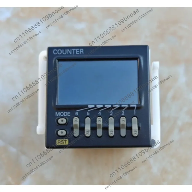 Preset Counter/Tachometer H7CX-AWD1-N Features: 2-level setting, 6-digit display, dual output contacts