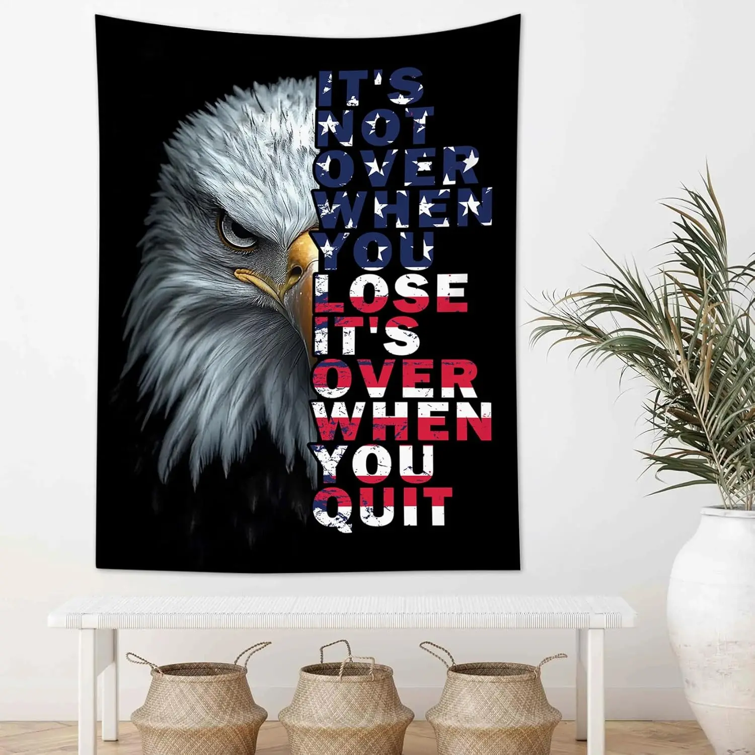 tapecaria-de-aguia-careca-pendurada-na-parede-citacoes-carecas-e-inspiradoras-em-arte-de-parede-preta-bandeira-americana-tapecaria-de-parede-para-quarto-e-sala-de-estar