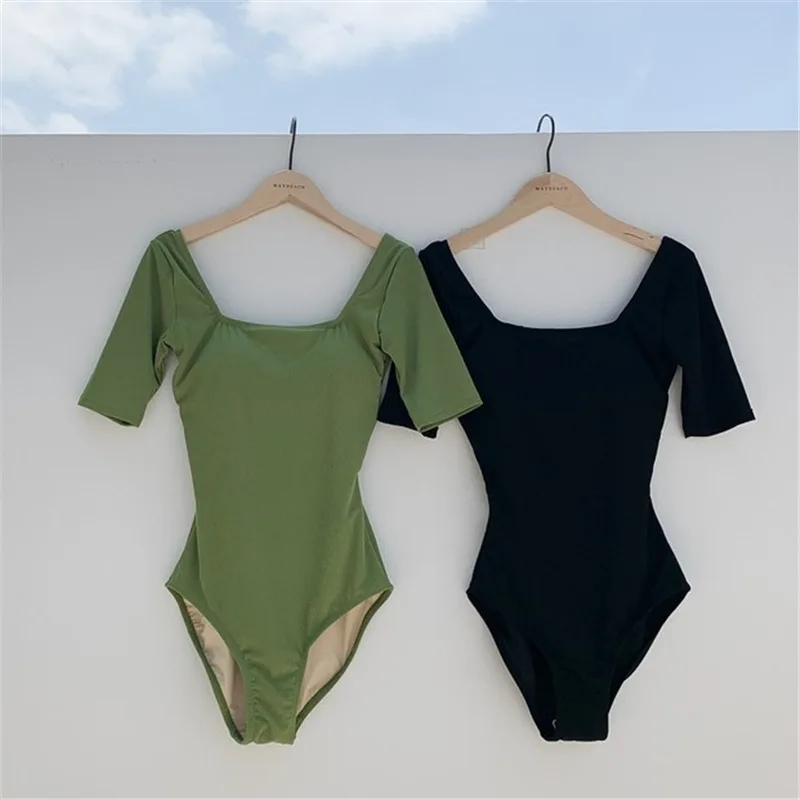 Minsu 2025 Nuevo traje de baño conservador de una pieza sin espalda para mujer, bikini de aguas termales retro adelgazante y que cubre la barriga