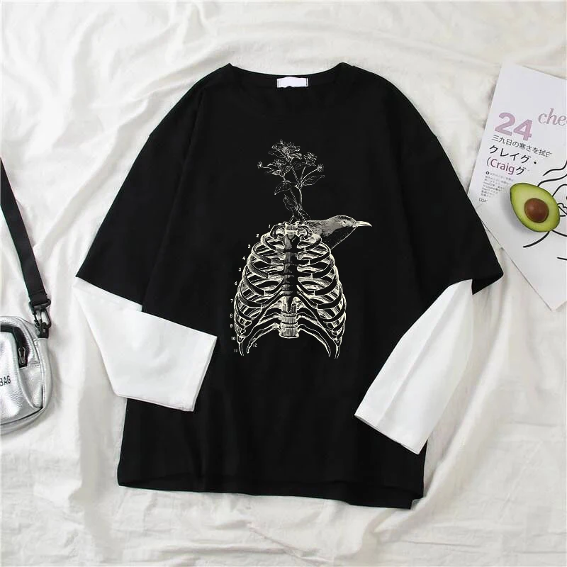 T-shirt da donna con stampa grafica teschio, magliette estetiche casual larghe, punk Harajuku vintage americano, top sexy, grunge anni '90, moda