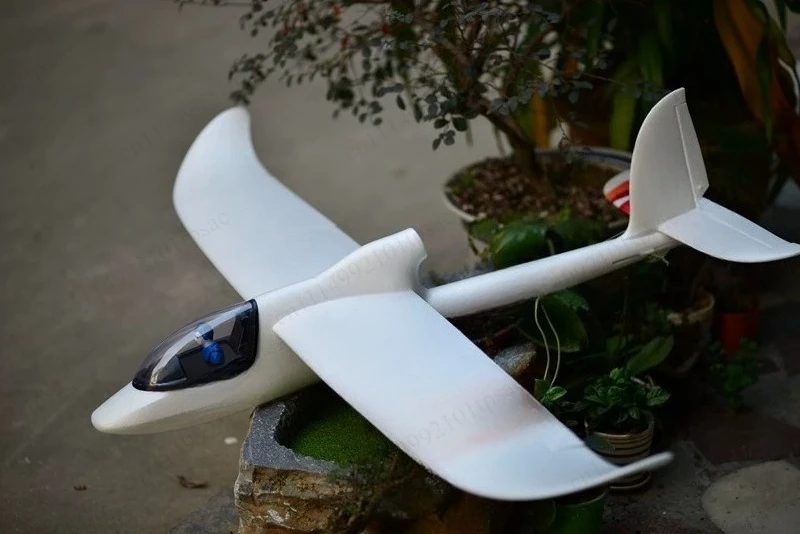 Model airplane, remote-controlled airplane, 1.5-meter new glider, large space beginner's introductory practice