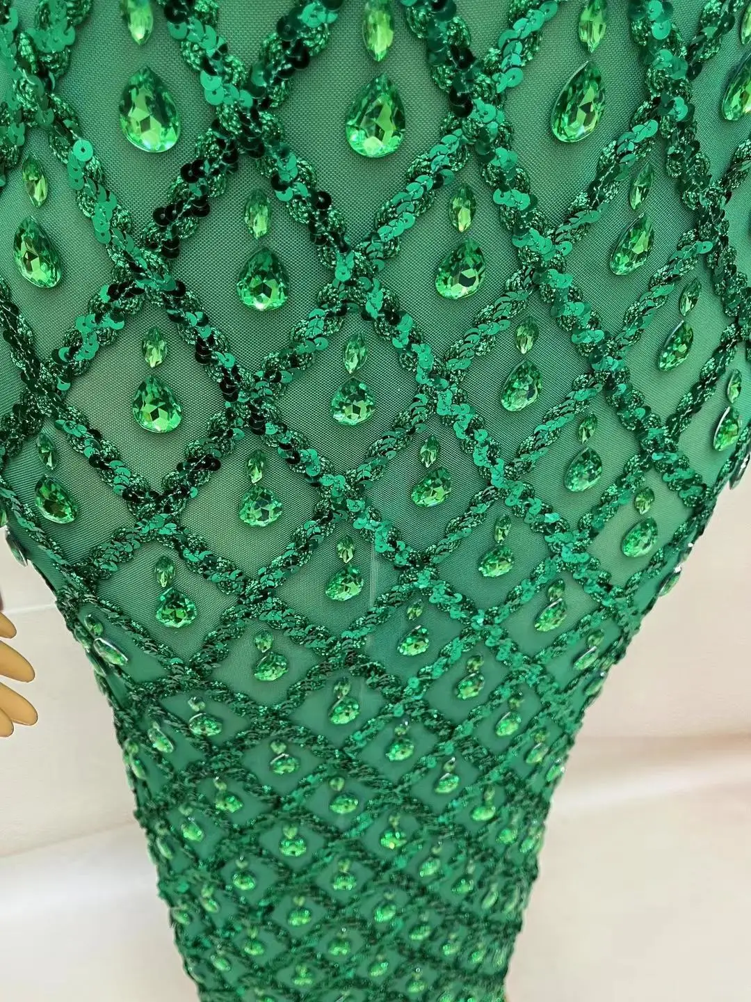 Sparkly Green Sequins Sleeveless Birthday Dresses Women Shiny Evening Celebrate Outfit Stretch Mesh Diamonds Dress Shaokaojia