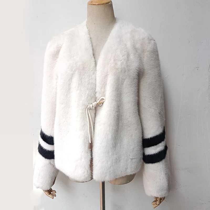 2024 New Warm Short Fake fur Coat Fashion Stripe Luxury Winter manica lunga spessa giacca in pelliccia sintetica Outwear