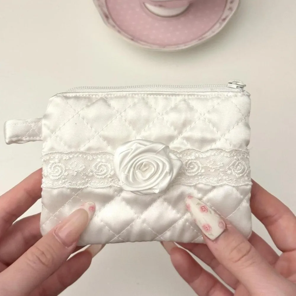 Portable Satin Quilted Mini Makeup Bag Soft Floral Lace Trim Coin Purse Zipper Jewelry Storage Pouch for Ladies