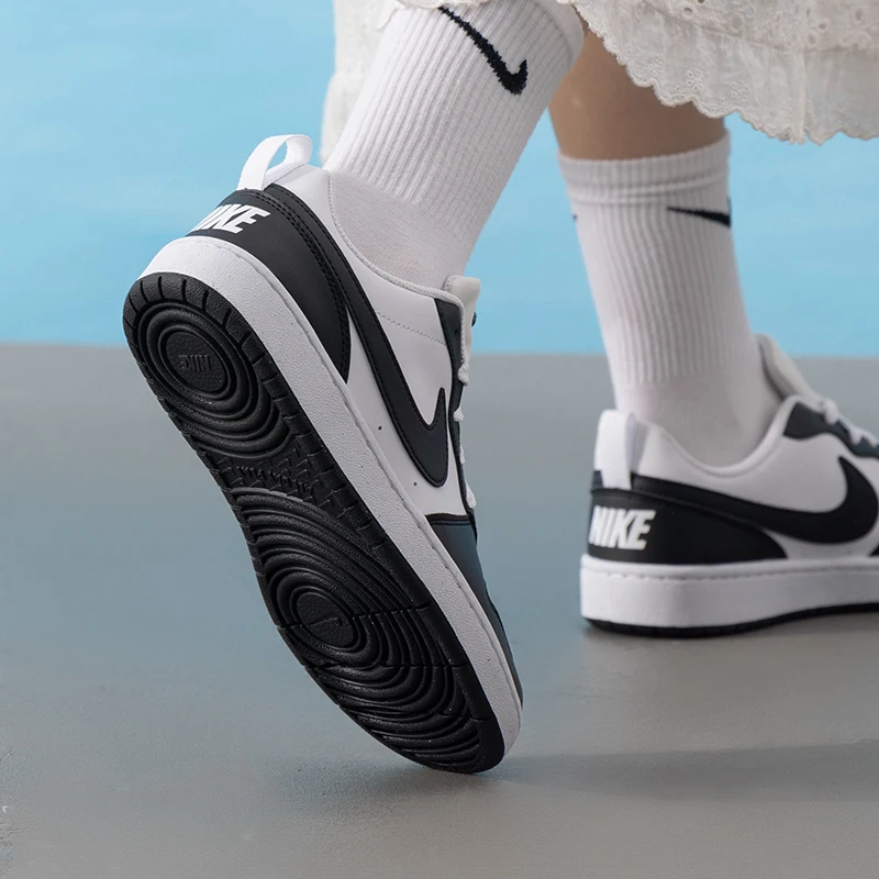 أحذية Nike النسائية، أحذية الأطفال الكبيرة، أحذية رياضية Court Borough Low Recraft Bg، خفيفة الوزن، مريحة، أحذية رياضية قابلة للتنفس، أحذية كاجوال منخفضة الأعلى Dv5456-131