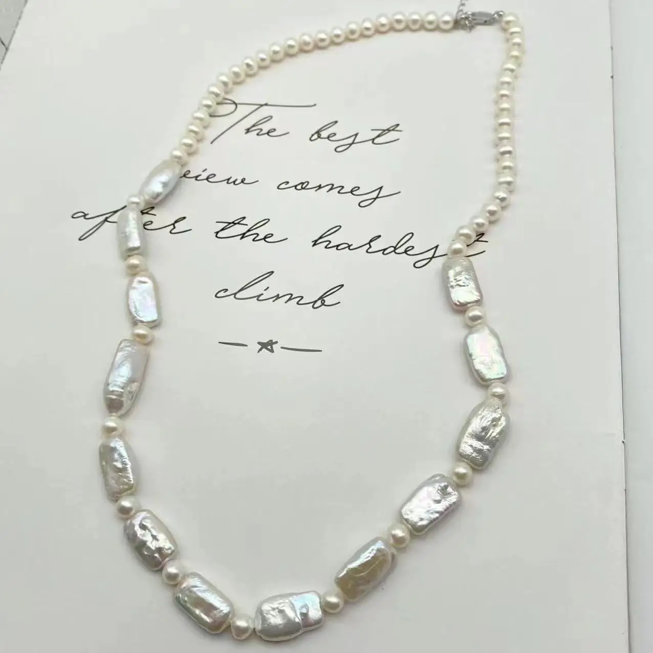 collier-de-perles-baroques-d'eau-douce-naturelles-chaine-de-cou-chaine-de-pull-pour-femmes-style-design-elegant-et-genereux-couleur-unie-cadeau-ondule