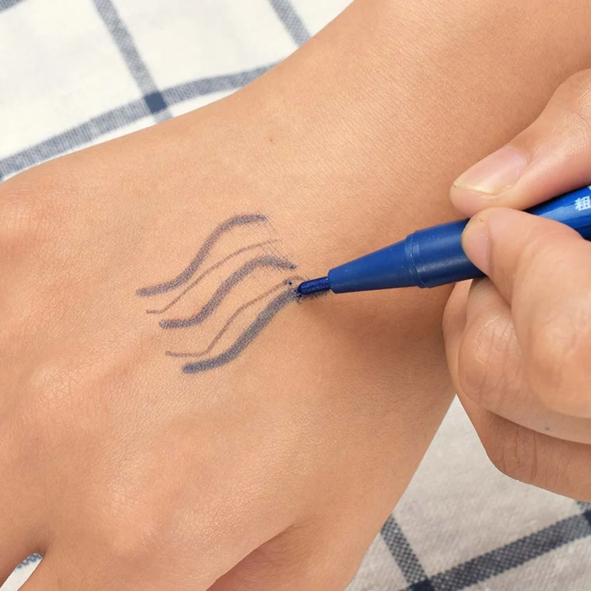 

Набор для микроблейдинга, металлическая линейка, шаблон, водостойкая ручка для бровей, инструменты для постоянного стартера, одноразовый формирователь бровей