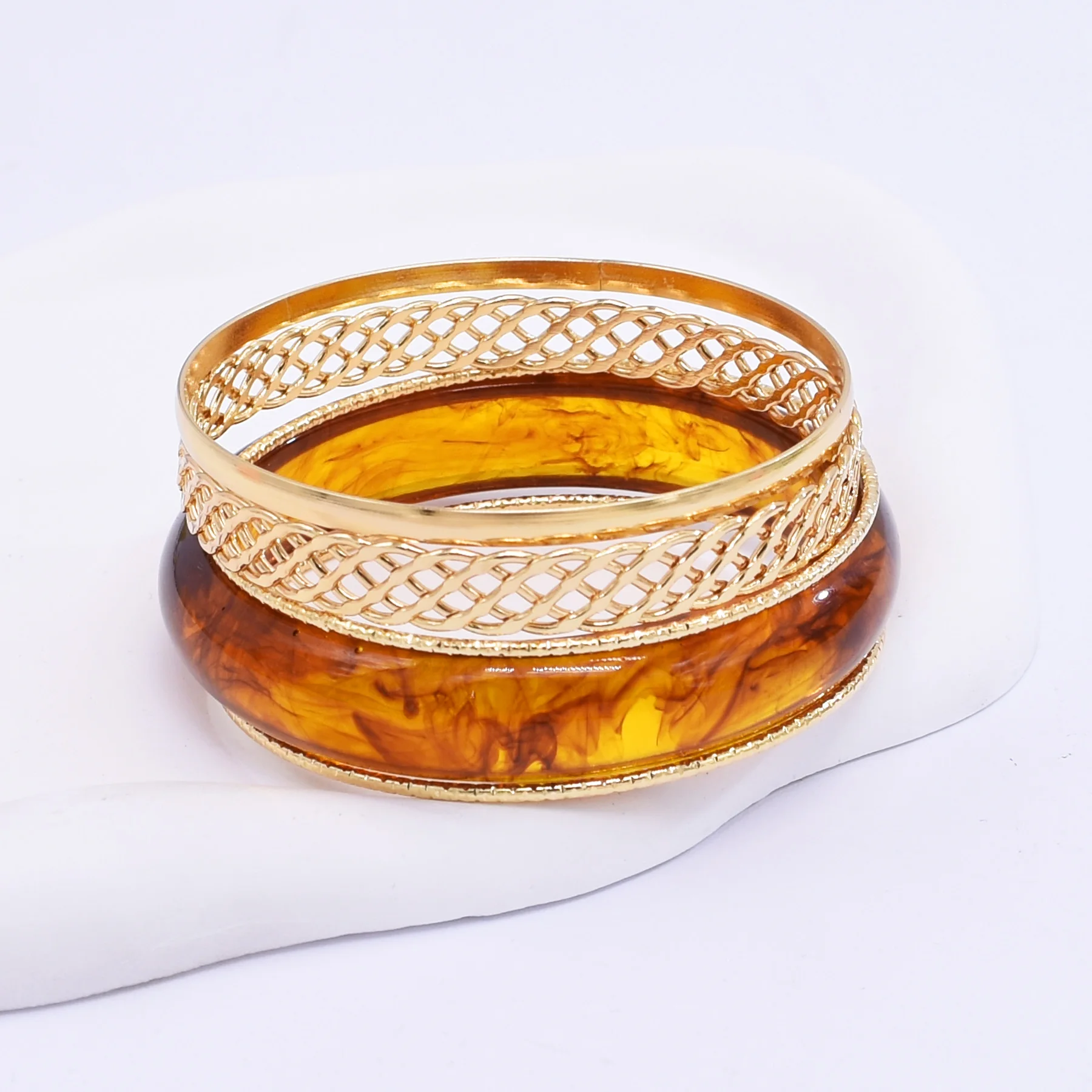 Boho Brown Off White Resin Acrylic Wide Bracelets Women Multi Layer Stackable Round Chunky Bangle Trendy Jewelry Female Accessor
