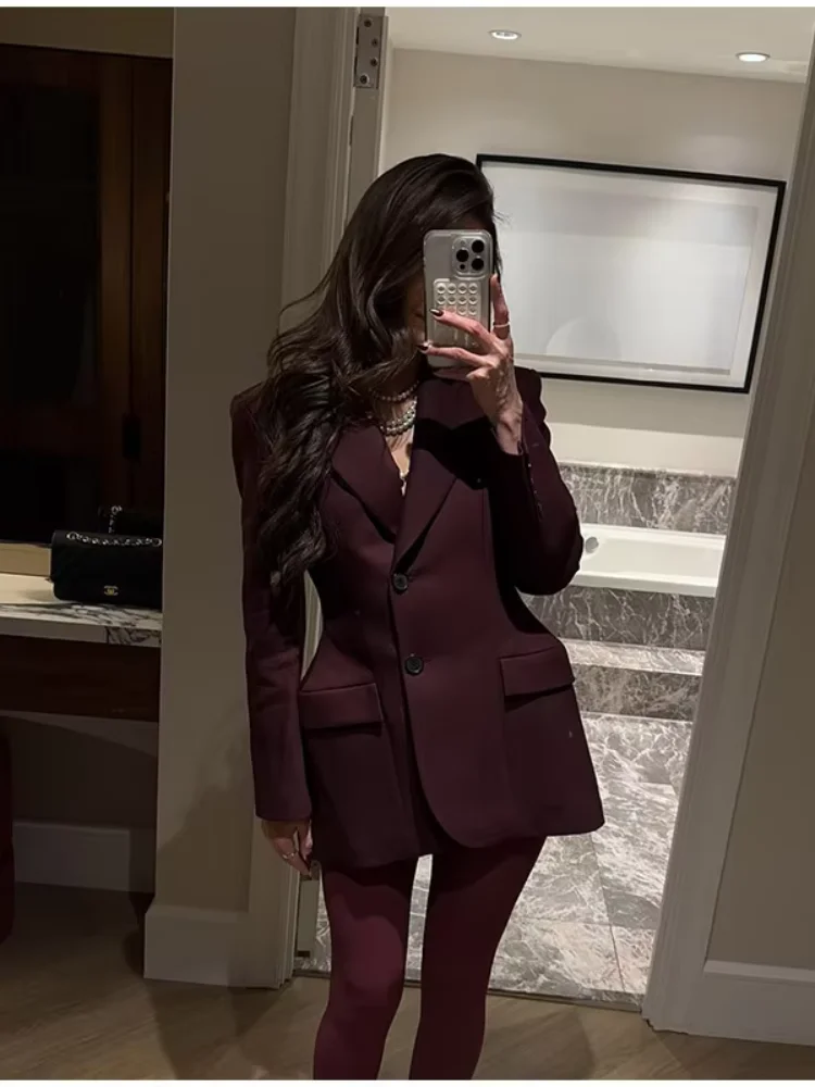 Woman Elegant Slim Fit Lapel Pocket Suit Jacket Fashion Solid Color Single Breasted Long Sleeved Jacket 2025 Chic Ladies Outwear