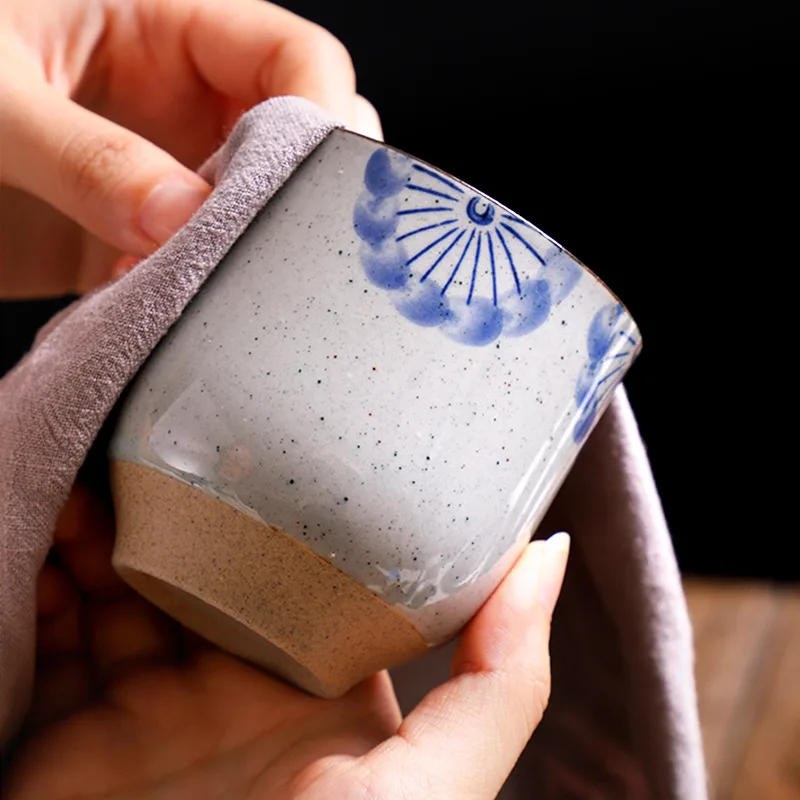 

Retro rustic handmade coffee teacup, handmade irregular, no handle on the surface, restaurant clay cup