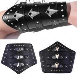 Braccialetto medievale da uomo Cosplay Black Gauntlet Bracer Gauntlet per uomo Cosplay PU Wristband per photoshoot e Stage