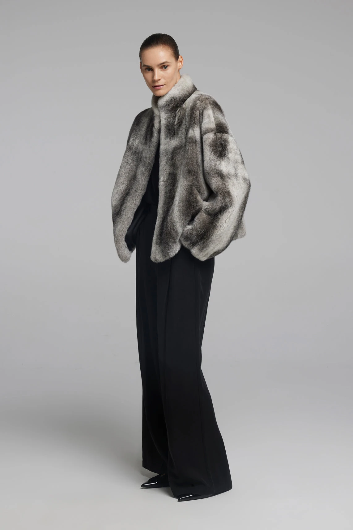 Laur Faux Fur Women Jacket Stand Collar Short Coat Loose Oversized Warm Winter Gradient Pattern Outerwear for Ladies 2026