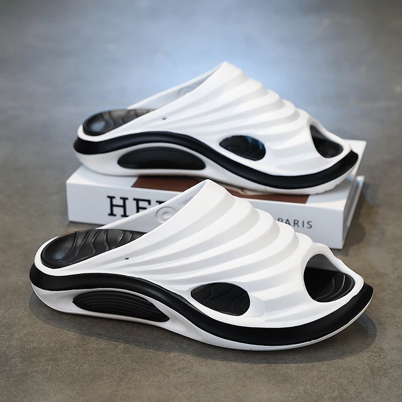 

Summer Men's Slippers Outdoor Sandals Beach Comfortable Slides Indoor Men Casual Shoes Garden Shoes Men Home Slippers Flip Flops