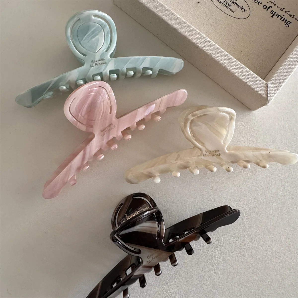 New Acetate Hair Claw Clips Geometric Shark Clip Large Size Ins Hair Grab Clamps Women Hair Accessories