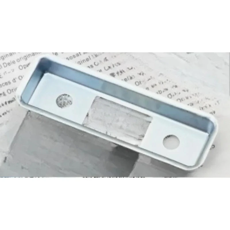

Trunk Open Switch Handle 1ZD827574 for Skoda Fabia Octavia Superb 2007-2014 China Brand