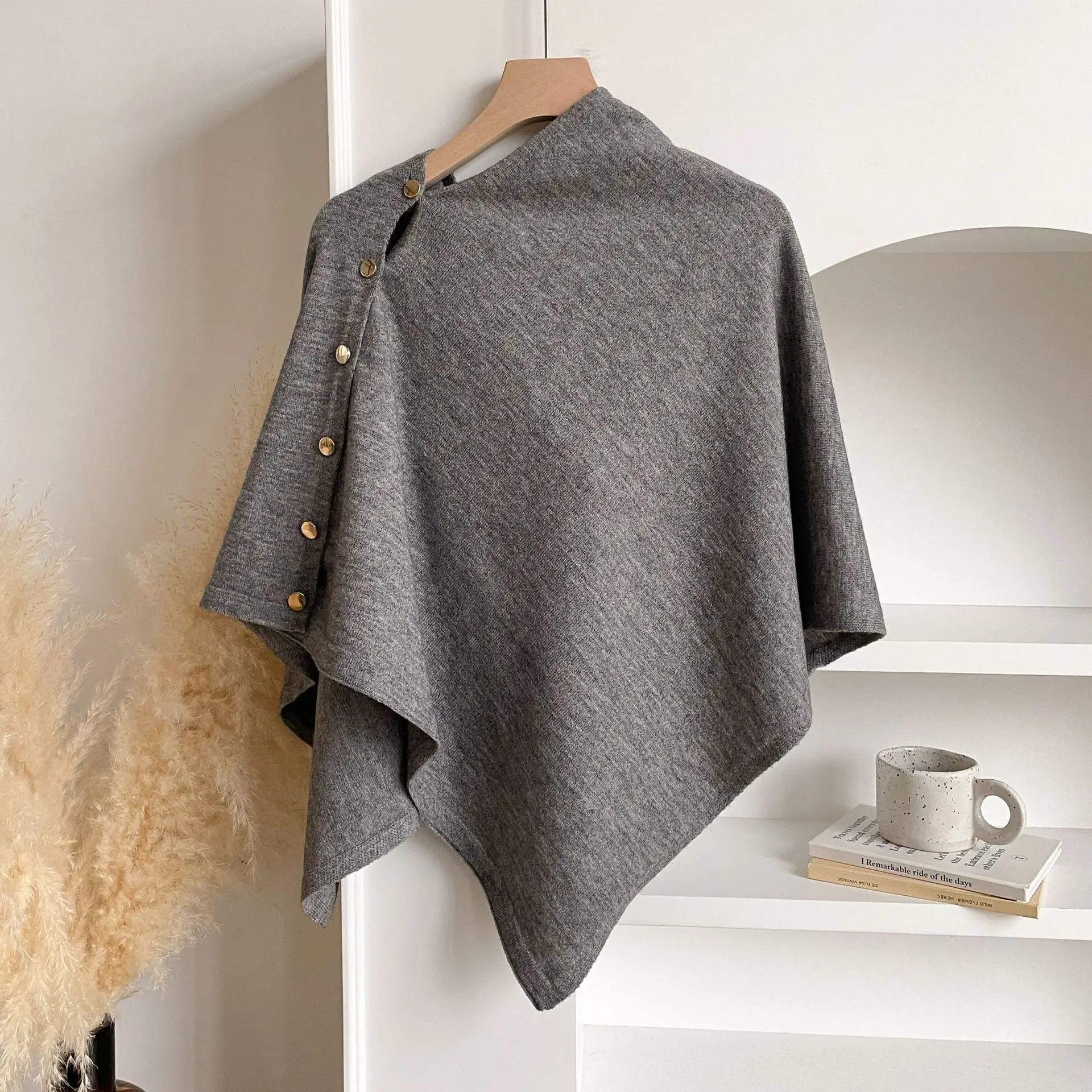 

Thickened Pure Color Women's Triangle Shawl Autumn Winter Warm Air Conditioner Shoulder Match All Match Warmth P1