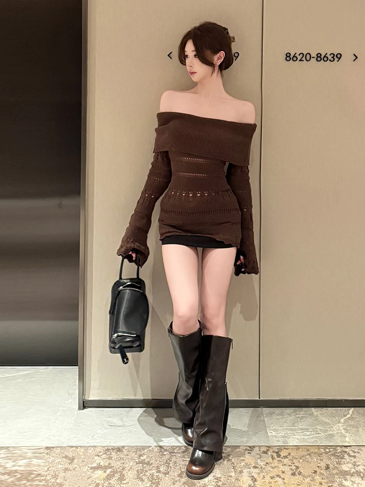 เสื้อไหมพรมถักทรงยาวแบบเปิดไหล่ข้างเดียว สไตล์เรโทรสไปซี่ เซ็กซี่ โชว์กระดูกไหปลาร้า ช่วยให้ดูผอมเพรียว ใช้ได้หลากหลาย