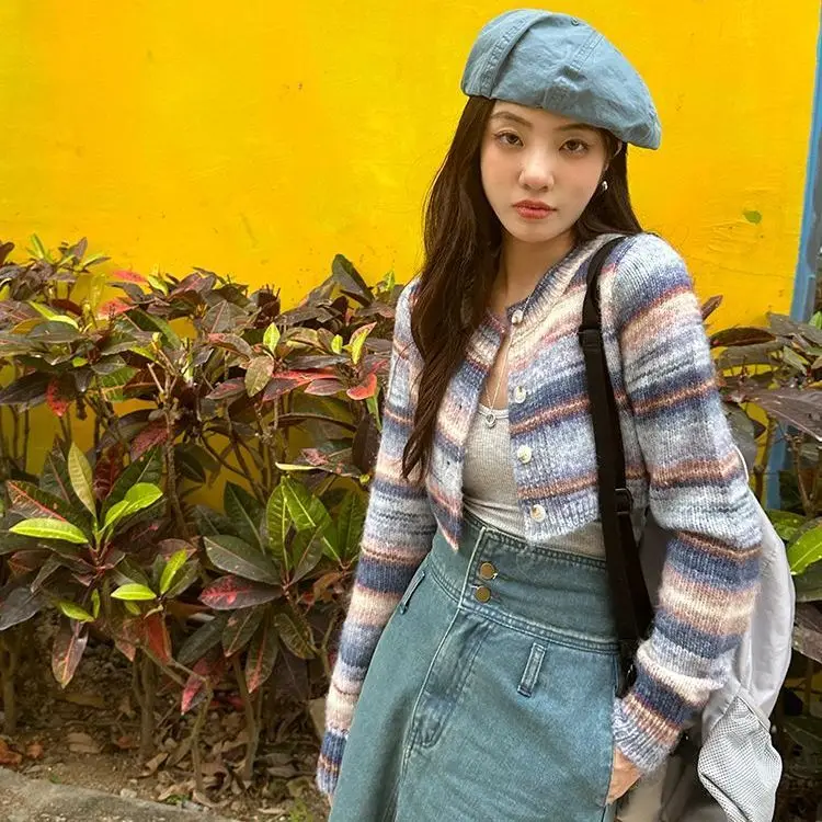 

Kimotimo Contrast Color Striped Short Sweater Coat Women Autumn Vintage Slim Long Sleeve Knitted Cardigan Fashion Y2k Spicy Tops