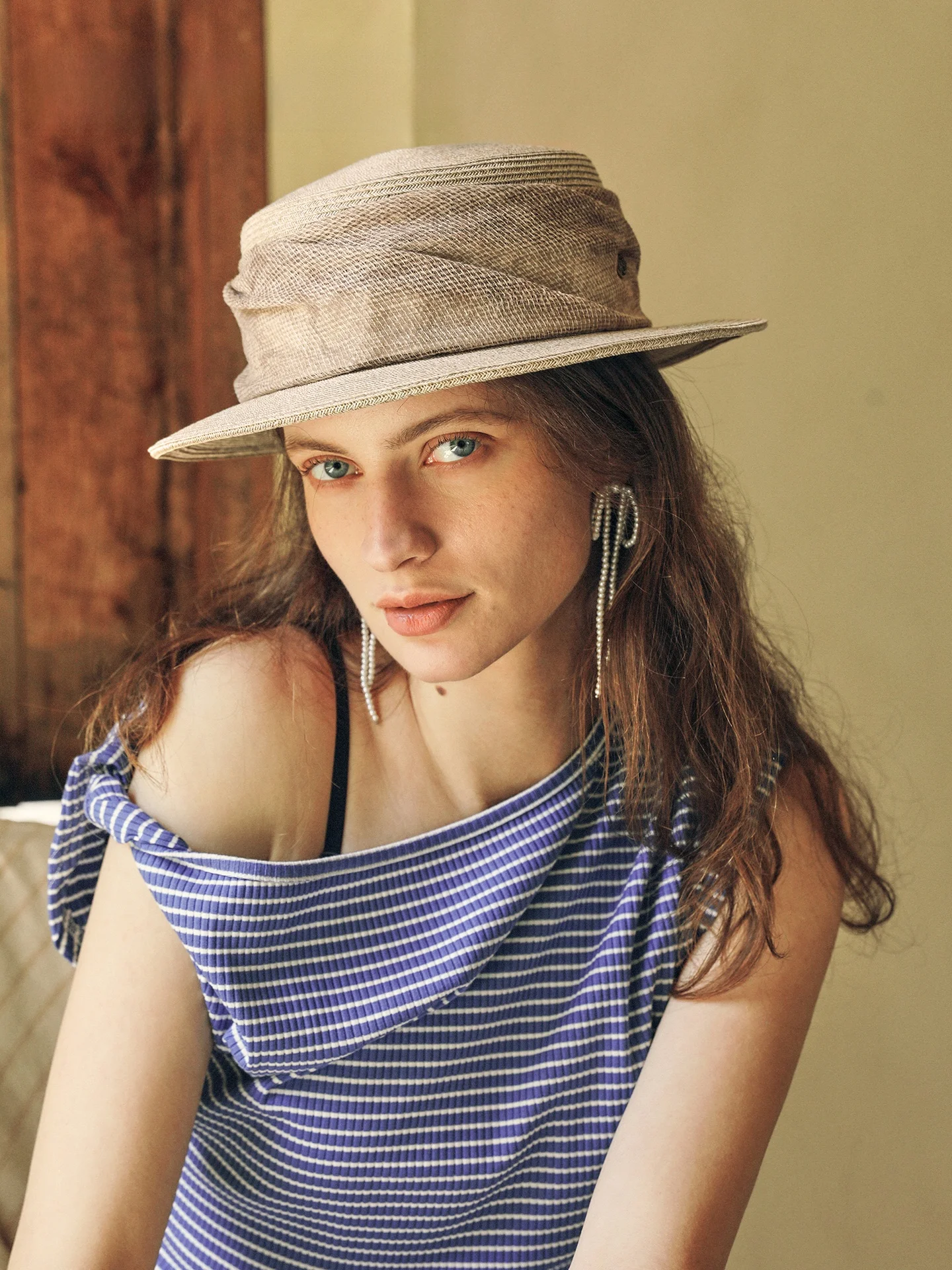 mismemo-retro-flat-top-sunshade-straw-hat-women's-summer-beach-vacation-high-end-feeling-flat-brim-hat-adjustable-size