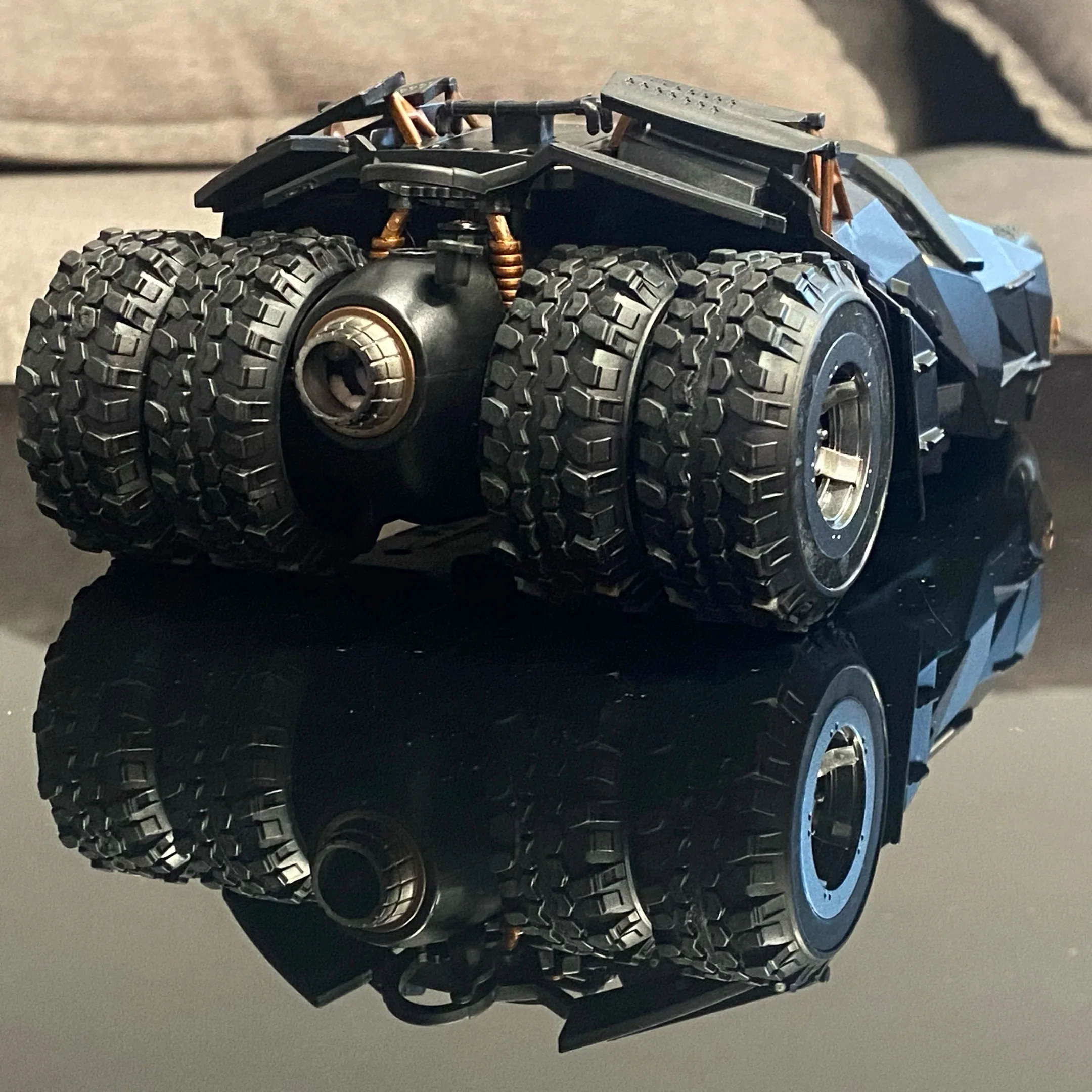 1:24 BAT Batmobil Tumbler Legierung Auto Druckguss & Spielzeug Fahrzeuge Auto Modell Miniatur Maßstab Modell Auto Spielzeug Für Kinder – Detail 3