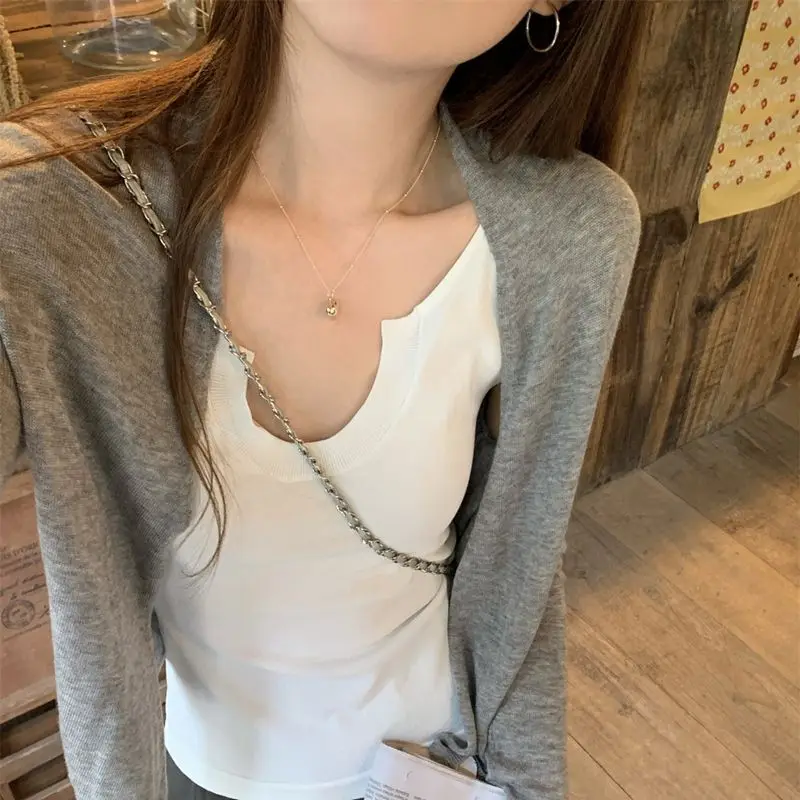 

2025 Spring Autumn New Korean Style Long Sleeve Simple High-End V-neck Pullover Women's Sweater Inner Wear Base Layer Top