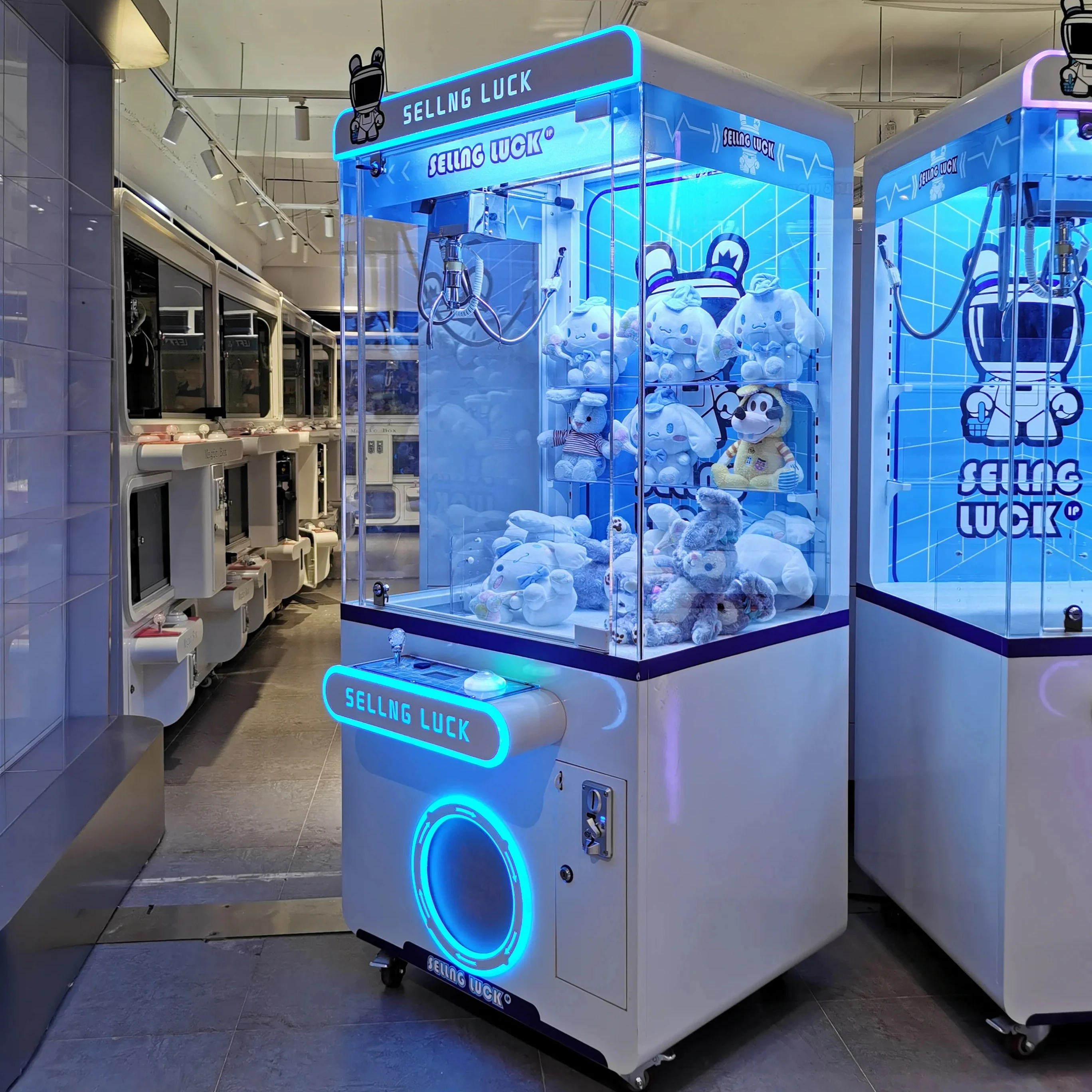 

Blue Claw Crane Machine For Kids And Adults Life-Size Arcade Toy With Real Prizes Coin Operated Coin-Operated Games