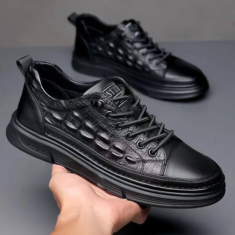 

New Shoes for Men Genuine Leather Casual Shoes Crocodile Print Black Flat Skateboard Shoes Fashion Slip-on Sneakers