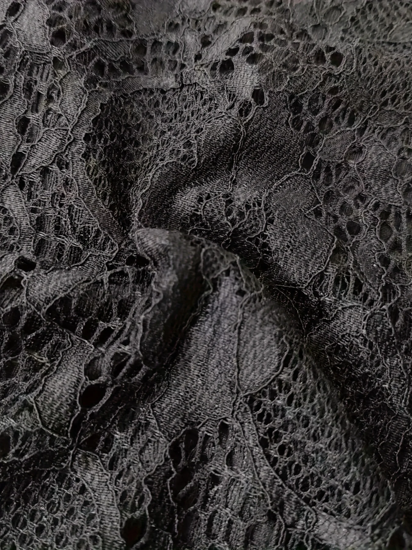 ชุดเดรสสายเดี่ยวลายลูกไม้สีตัดกันชุดเดรสสายเดี่ยวแขนกุดคอวีหรูหราสำหรับฤดูใบไม้ผลิและฤดูร้อนเสื้อผ้าของผู้หญิง