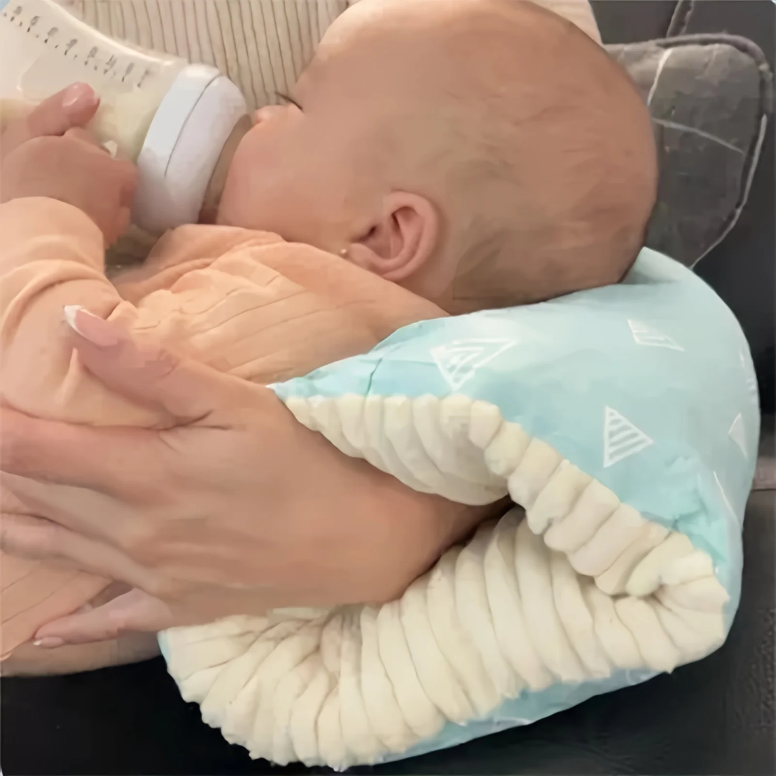 1 Baby Nursing Pillow, Arm Pillow, Comfortable Armrest Pillow, Care Armrest Pillow, Breastfeeding and Bottle Feeding Headrest