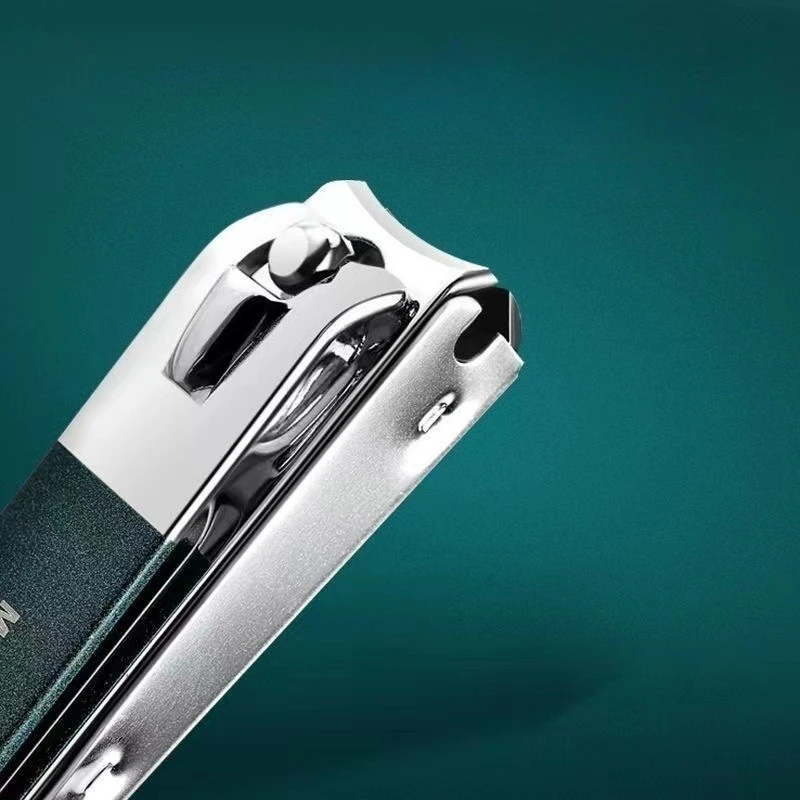 

BestsellerGerman Seiko dark green anti-splash nail clippers four-piece set, one starting gift box nail clippers set