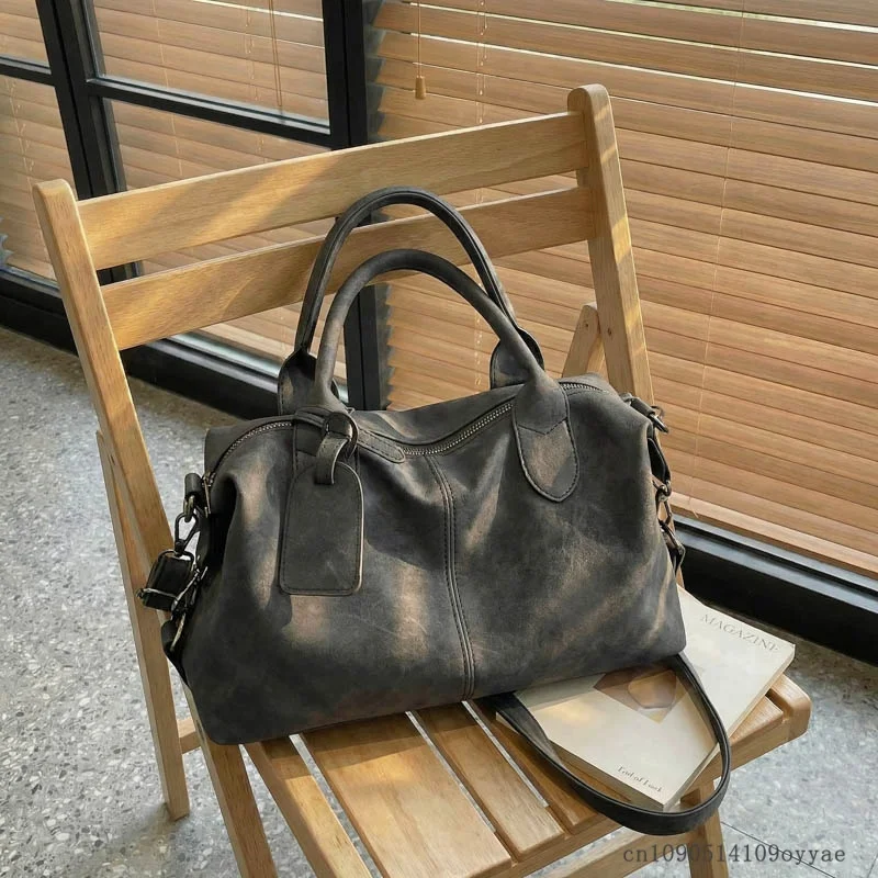 

Women's Vintage Leather Barrel Tote Adjustable Crossbody Bags Retro Casual Daily Office Shopping Shoulder Bag 2026 New