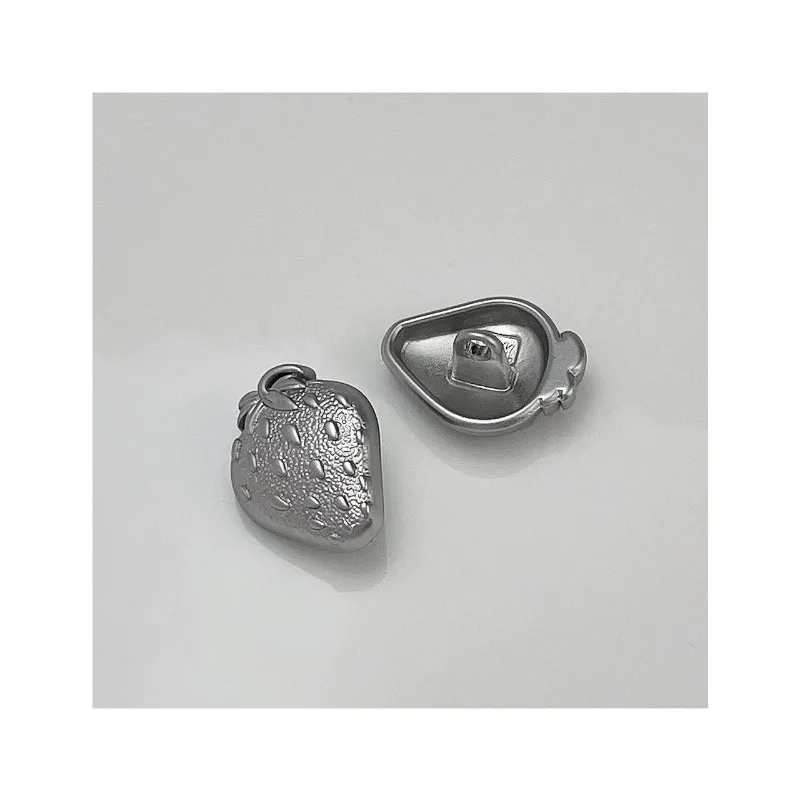 2 stuks leuke en prachtige aardbei legering knop voor doe-het-zelf kleding jurken donsjassen cheongsam broek jeans hoed tassen