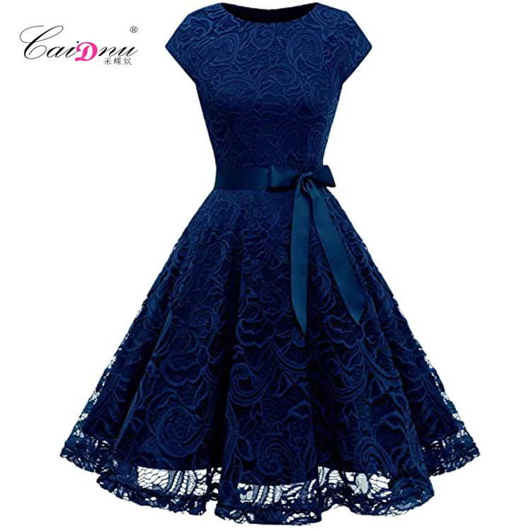 Early Spring New Style Light Mature Style French Retro Style Slimming Effect Round Neck Base Mid Length Skirt Gentle Lace Dress