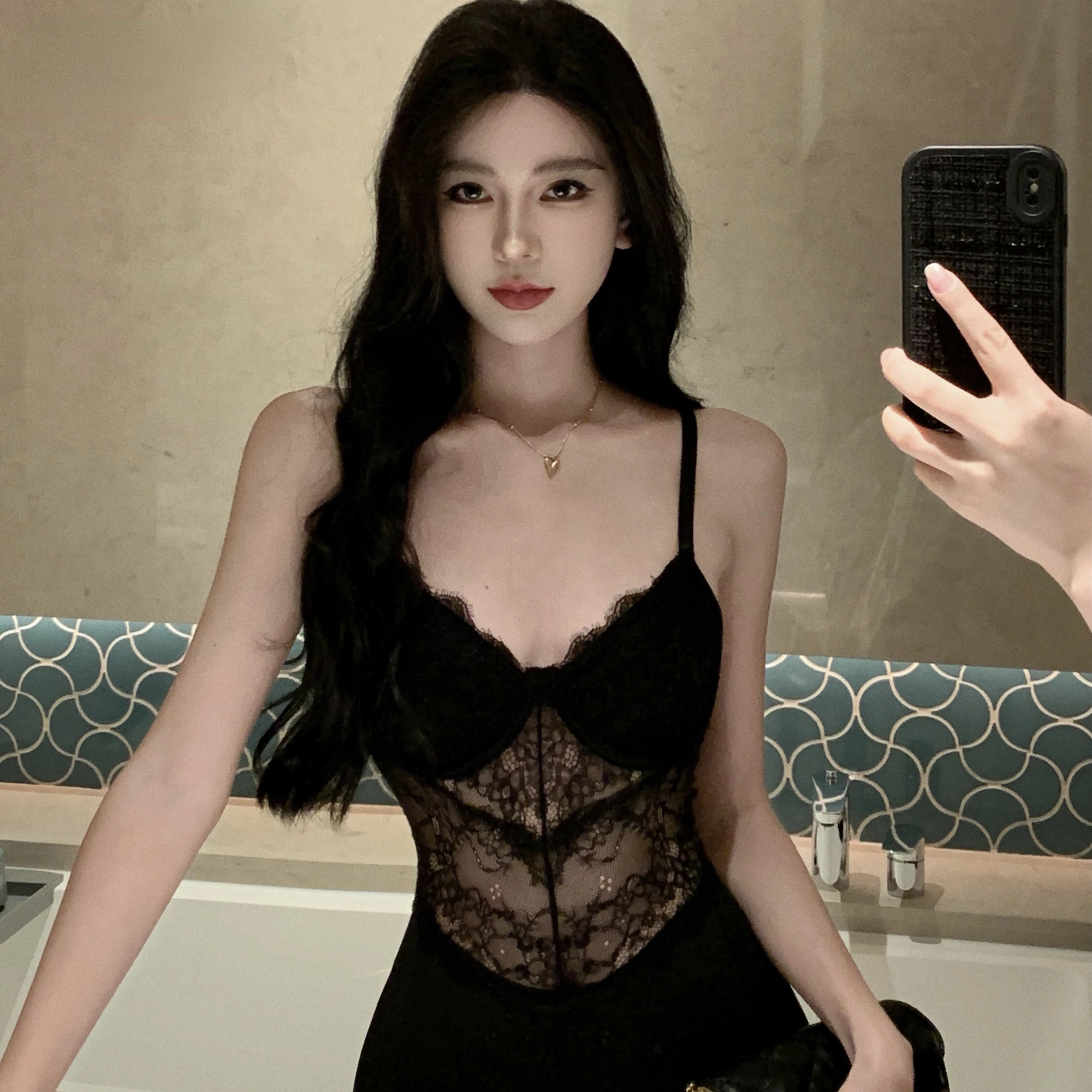 Vintage Sexy Black Lace Prom Maxi Dress Women Hollow Out Split Bodycon Camisole Dresses Evening Party Club Fashion Spring 2024