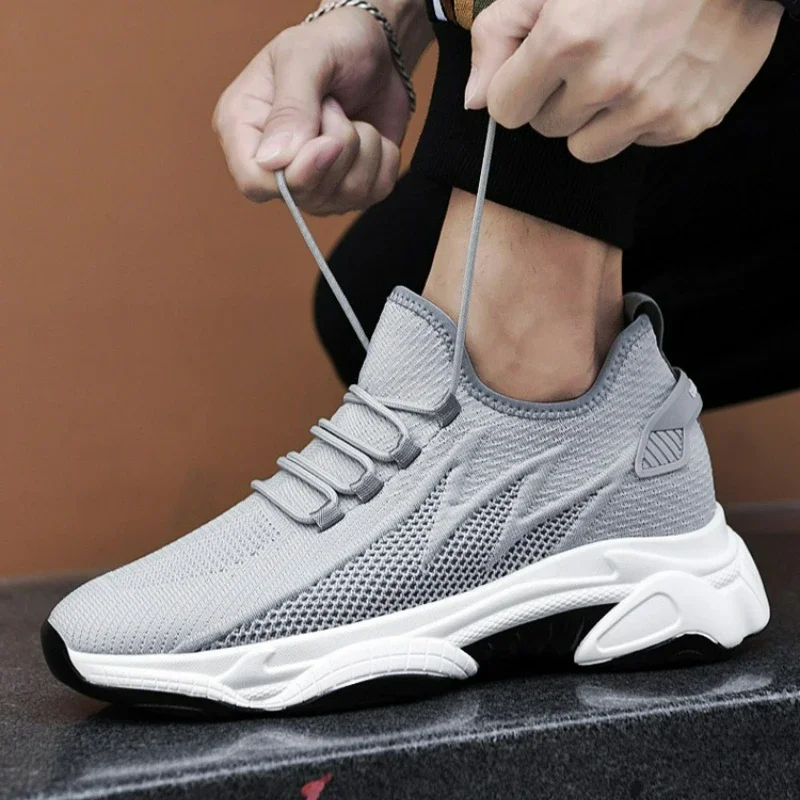 Herrenschuhe, 10 cm höhenverstellbare Sneaker, atmungsaktive Freizeitschuhe für den Außenbereich, Schnürschuhe, Herren-Laufschuhe, Mesh-Material, weiche Sohle, Schuhe mit erhöhter Sohle. – Detail 8