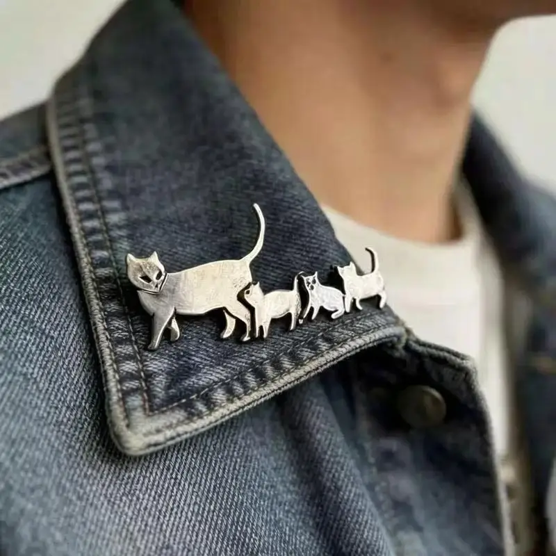 (BF06)Animal Jewelry Fashion Cute Cat Family Brooch Jewelry Silver Backpack Brooch Minimalist Gold Cat Brooch Bags