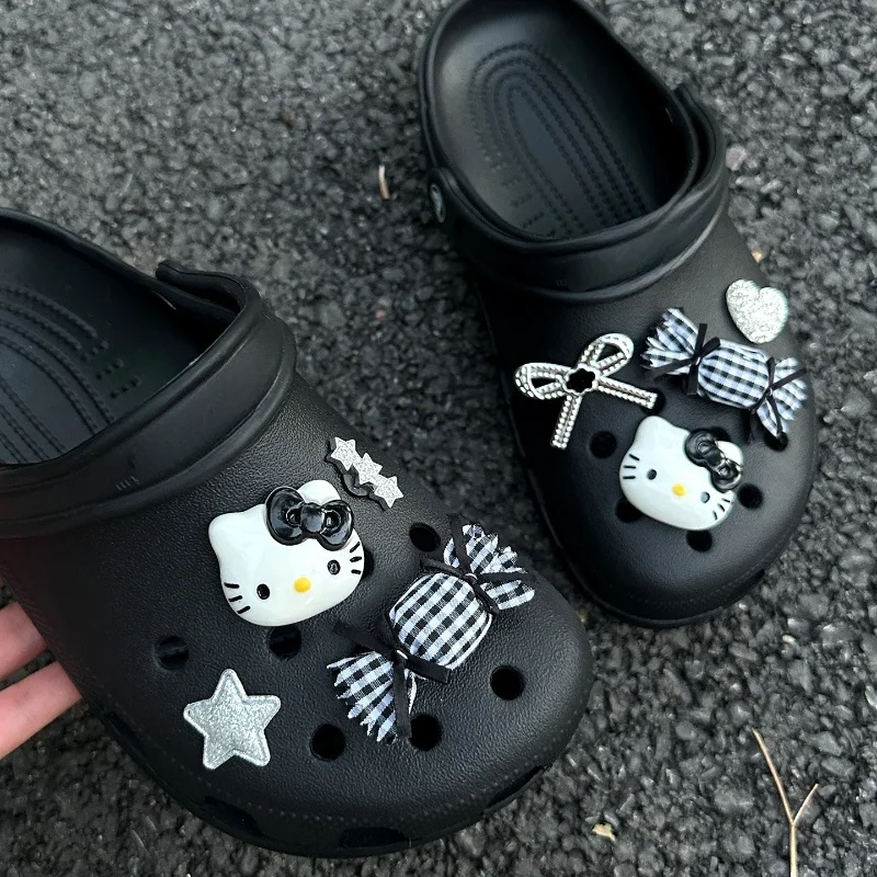 New JIBBITZ  Hello kitty Shoe Charms Set Cute Cartoon DIY Accessories for Women Removable Accessories Shoe Flower Xmas Gifts