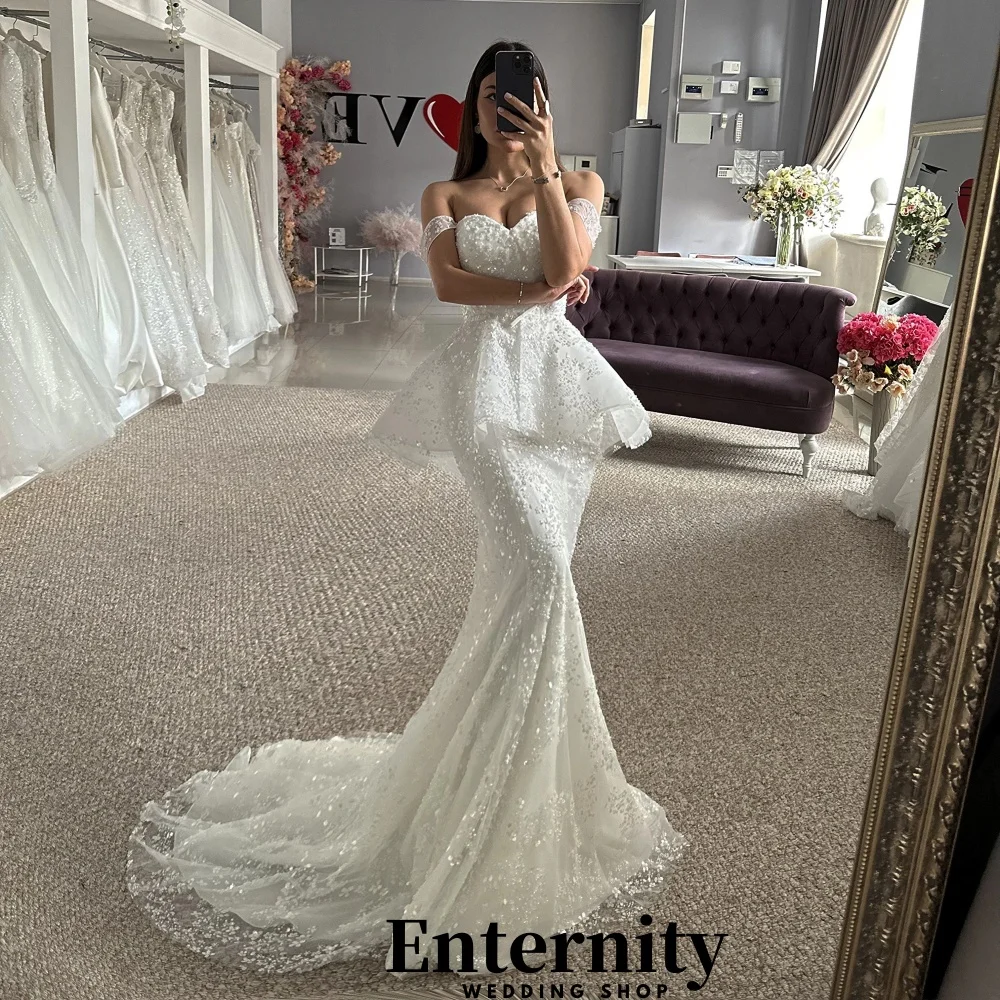 Customized Beaded Wedding Dresses Elegant Sweetheart Sleeveless For Women Charming Satin Sequins Bridal Gowns Vestidos De Novia