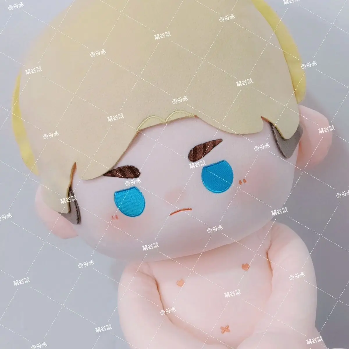 

40cm Anime Attack on Titan Erwin Smith Plush Doll Character Cosplay Stuffed Toy Birthday Gift
